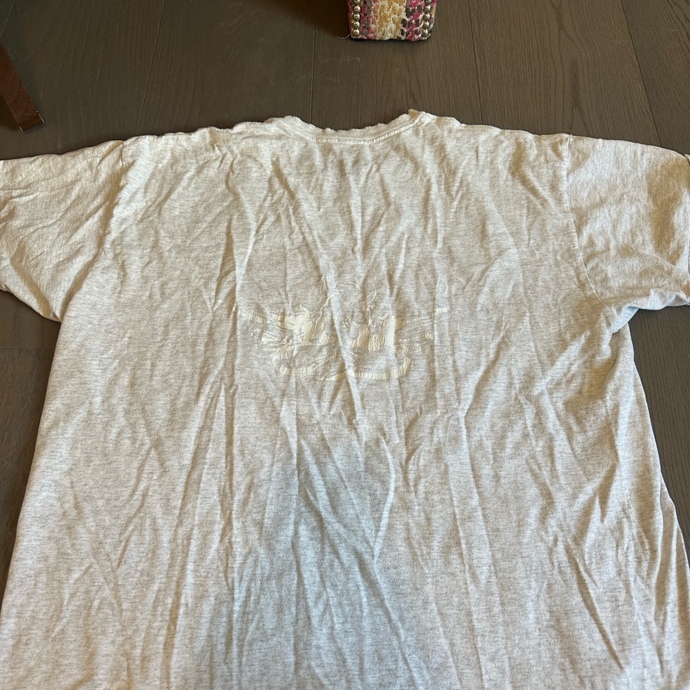 Gray Boys Lie  Shirt with Heart Design - Picture 3 of 4